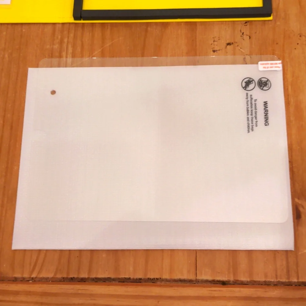 NWOT JETech Tempered Glass Screen Protector for iPad 10.2- Inch in Kit Box